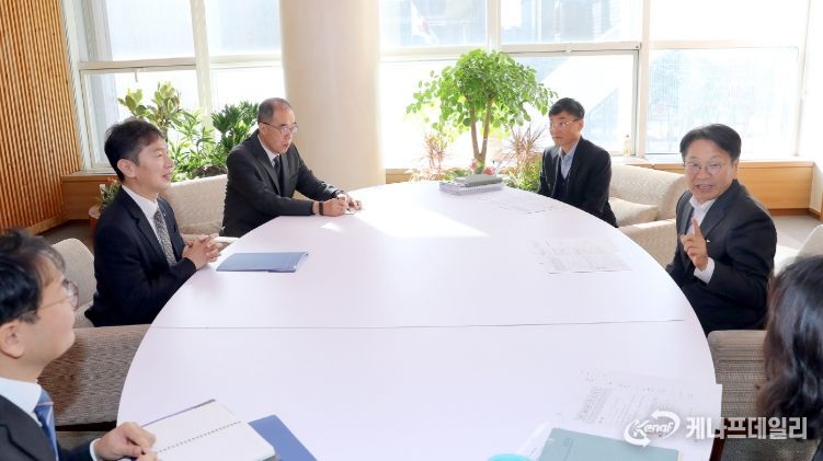 이복현 금감원장 접견