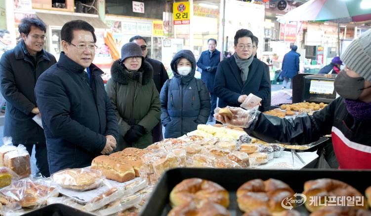 순천 중앙동 상가 소상공인 격려 사진