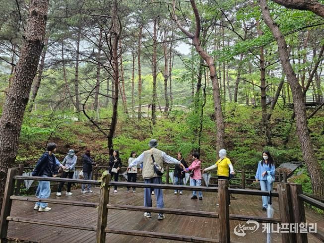 거창군, ‘따뜻한 어울림’ 치매가족 힐링프로그램 운영